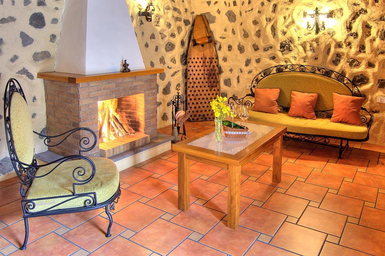 Holidaynorthtenerife Casa Rural Montiel Icod De Los Vinos Room photo